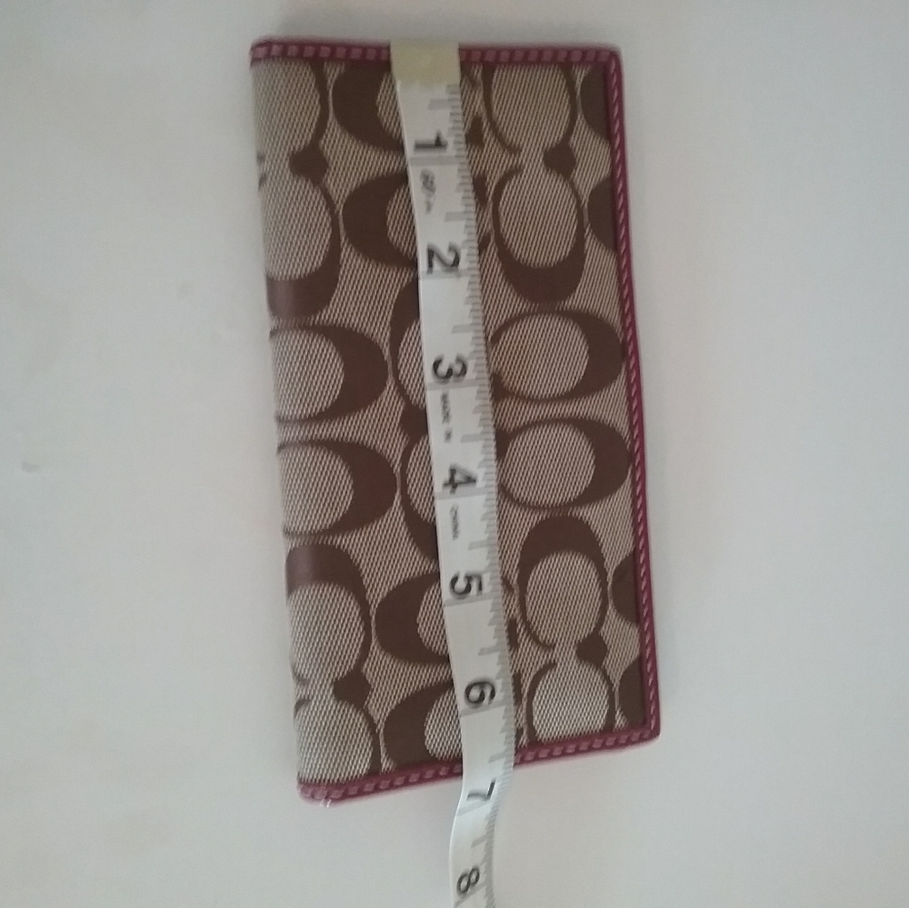 Coach Wallet - Picture 8 of 9